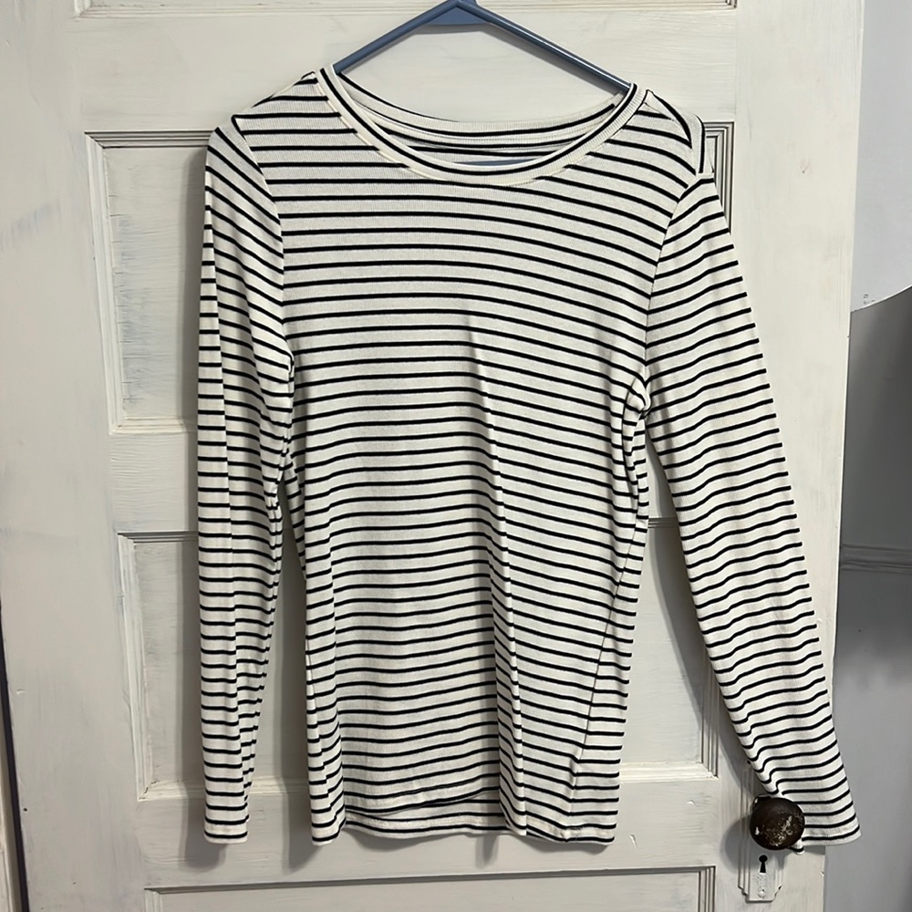 Black and White Striped Long Sleeve